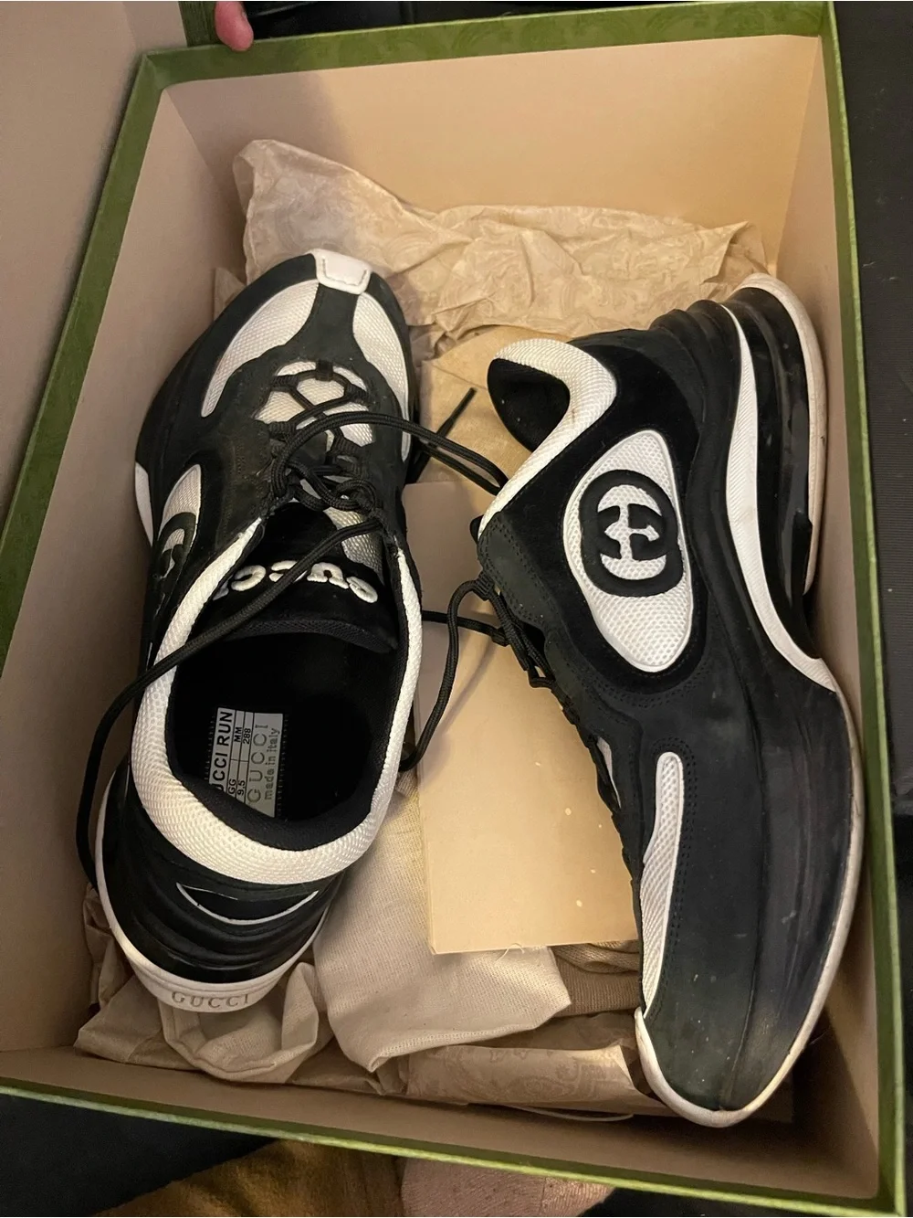 Gucci Black and White Profile Runner with Interlocking G